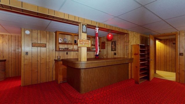 29 Lincoln St, Agawam, MA 01030