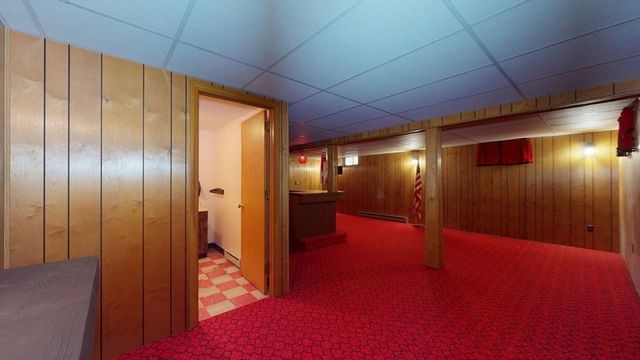 29 Lincoln St, Agawam, MA 01030