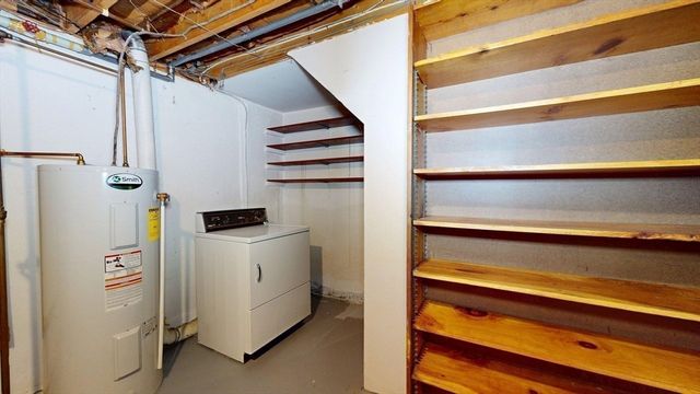 29 Lincoln St, Agawam, MA 01030