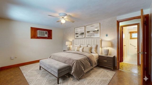 29 Lincoln St, Agawam, MA 01030