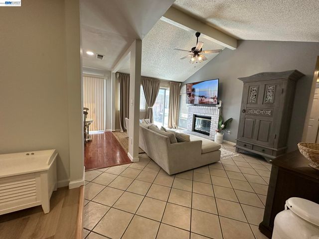 3225 ISLEWOOD CT, Antioch, CA 94531