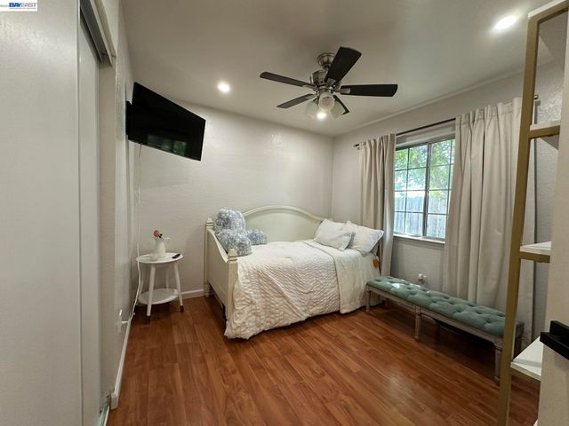 3225 ISLEWOOD CT, Antioch, CA 94531