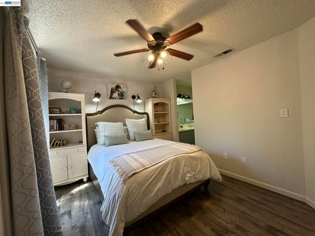 3225 ISLEWOOD CT, Antioch, CA 94531