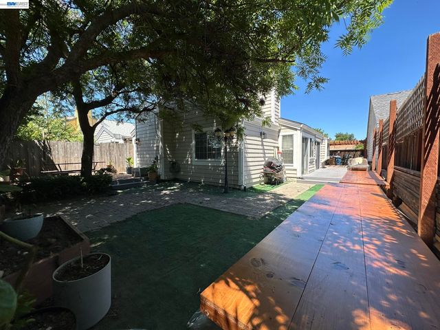3225 ISLEWOOD CT, Antioch, CA 94531