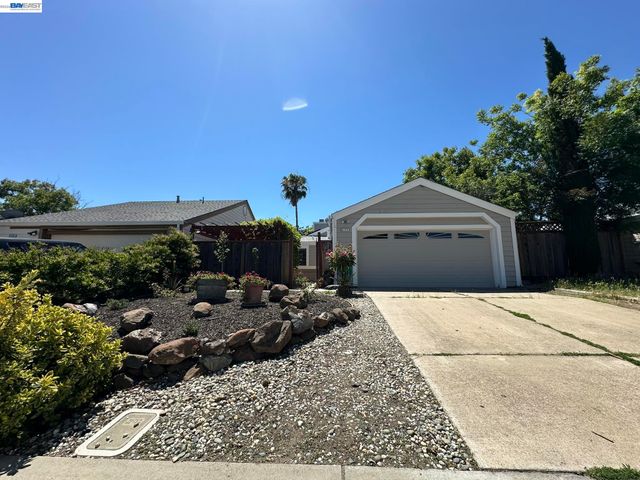 3225 ISLEWOOD CT, Antioch, CA 94531