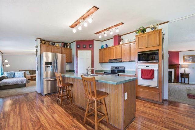 3780 E Seward Road, Guthrie, OK 73044