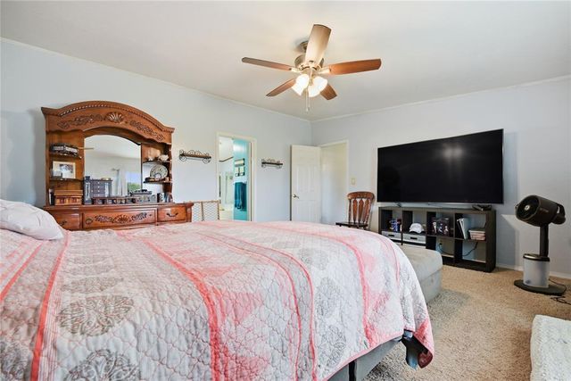 3780 E Seward Road, Guthrie, OK 73044