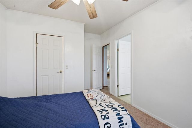 3780 E Seward Road, Guthrie, OK 73044