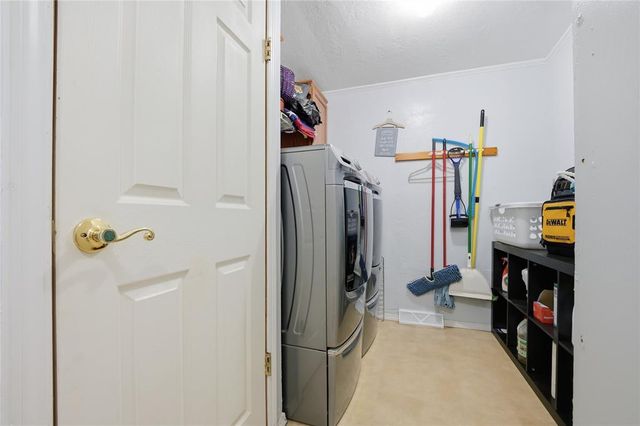 3780 E Seward Road, Guthrie, OK 73044