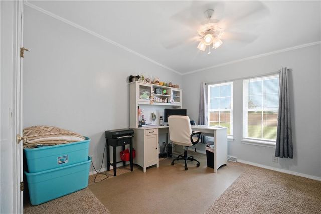 3780 E Seward Road, Guthrie, OK 73044