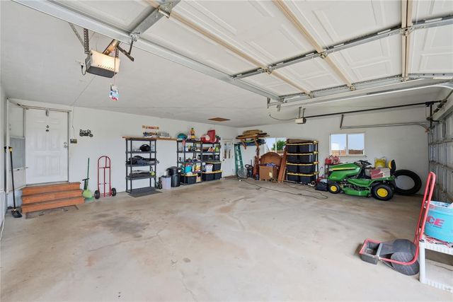 3780 E Seward Road, Guthrie, OK 73044