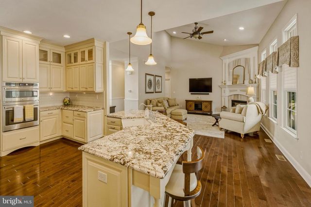 1750 FERRARI DR, Vineland, NJ 08361