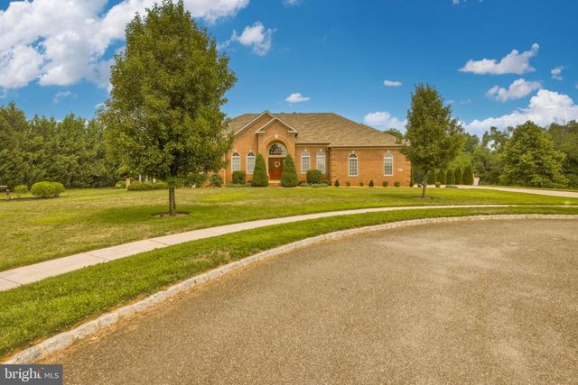 1750 FERRARI DR, Vineland, NJ 08361