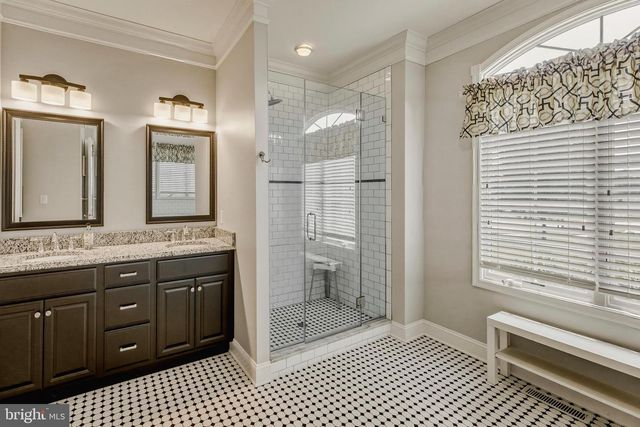 1750 FERRARI DR, Vineland, NJ 08361