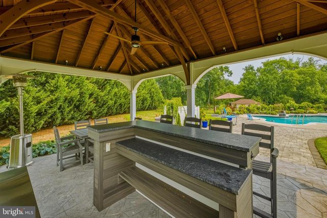 1750 FERRARI DR, Vineland, NJ 08361
