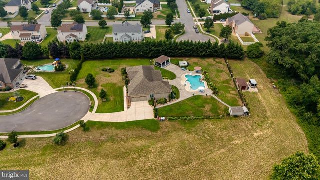1750 FERRARI DR, Vineland, NJ 08361