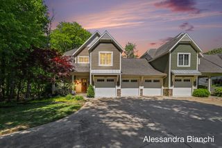 1955 Bower Street, Park Twp, MI 49424