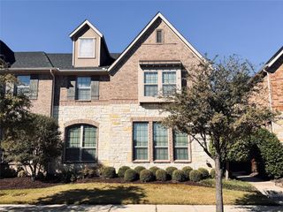4675 Rhett Lane D, Carrollton, TX 75010