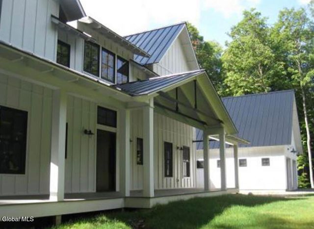 50 Lincoln Mountain Road, Greenfield, NY 12833