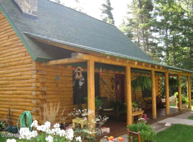 50 Lincoln Mountain Road, Greenfield, NY 12833