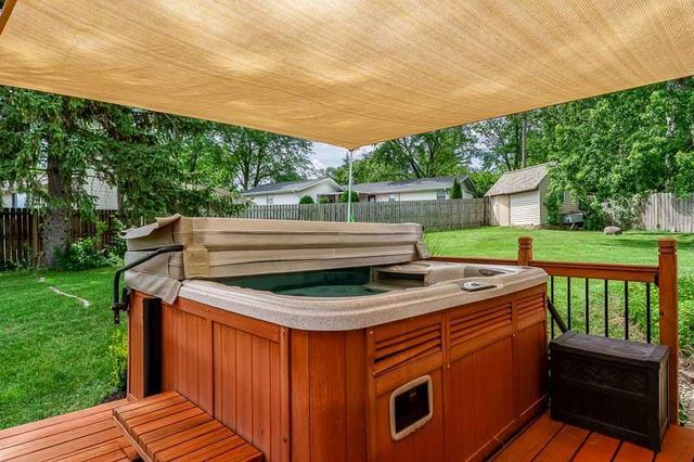 3803 Hemlock Court, Rockford, IL 61109