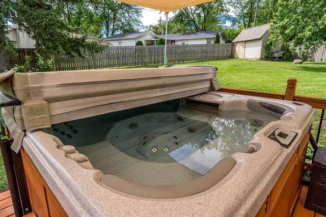3803 Hemlock Court, Rockford, IL 61109