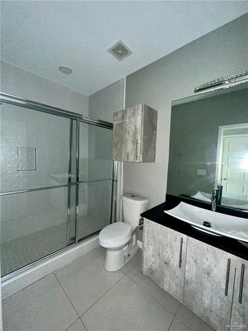 619 Cathedral Street 3, Edinburg, TX 78541