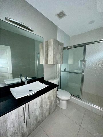 619 Cathedral Street 3, Edinburg, TX 78541