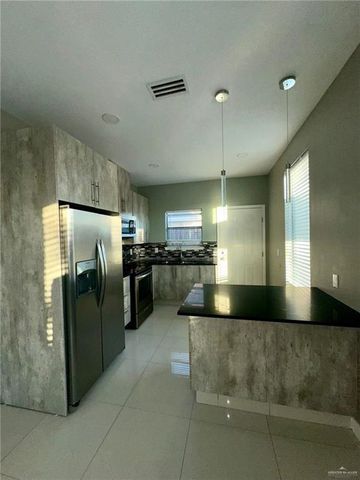 619 Cathedral Street 3, Edinburg, TX 78541