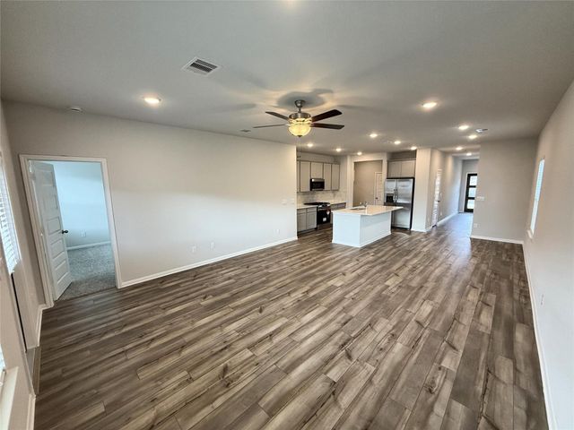 8461 Sweet Cherry Lane, Magnolia, TX 77354