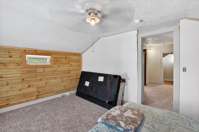 728 W Hanover Street, Marshall, MI 49068