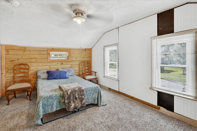 728 W Hanover Street, Marshall, MI 49068