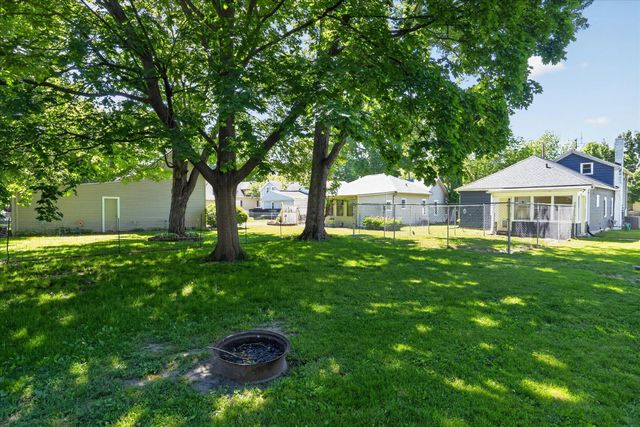 728 W Hanover Street, Marshall, MI 49068