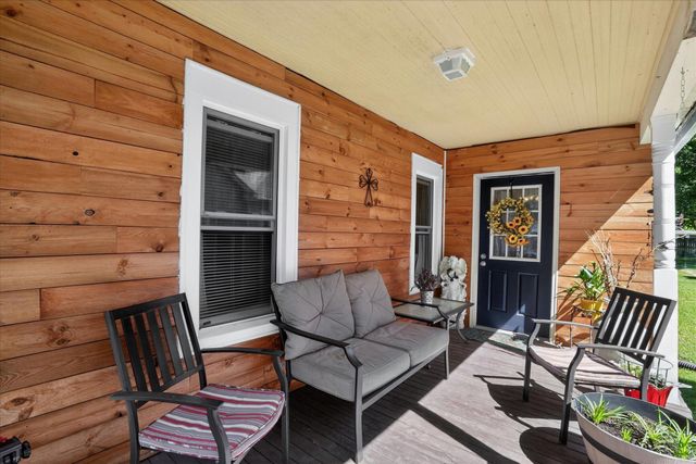 728 W Hanover Street, Marshall, MI 49068