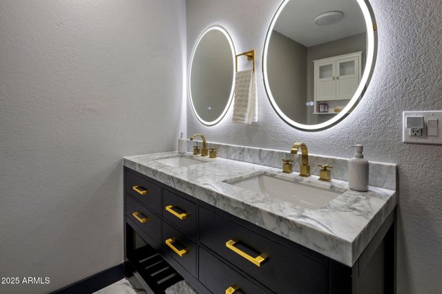 1065 N 86TH Place, Scottsdale, AZ 85257