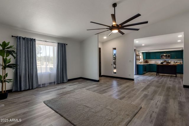 1065 N 86TH Place, Scottsdale, AZ 85257