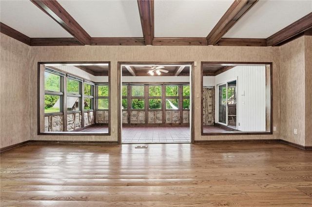 18208 E Hubach Hill Road, Pleasant Hill, MO 64080