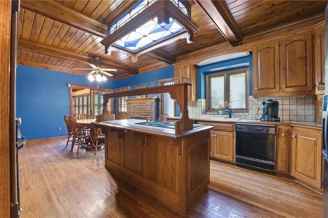 18208 E Hubach Hill Road, Pleasant Hill, MO 64080