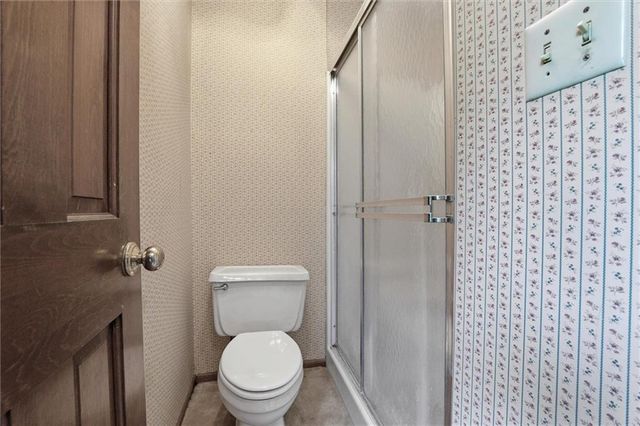 18208 E Hubach Hill Road, Pleasant Hill, MO 64080