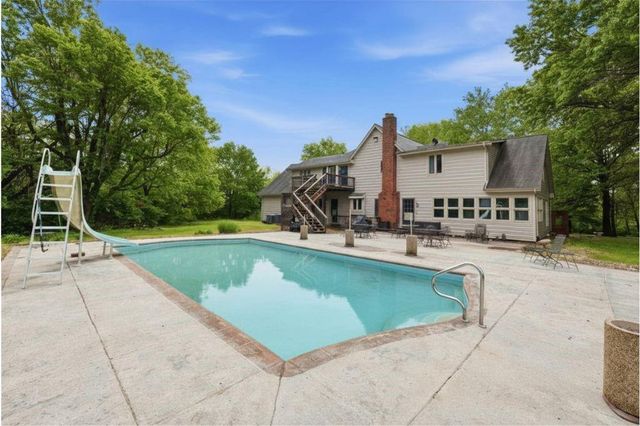 18208 E Hubach Hill Road, Pleasant Hill, MO 64080