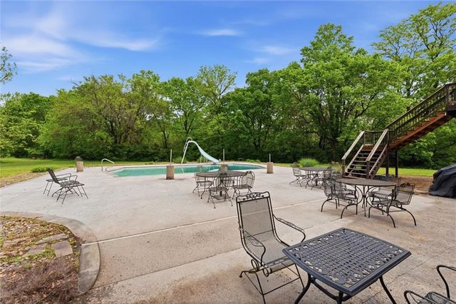 18208 E Hubach Hill Road, Pleasant Hill, MO 64080