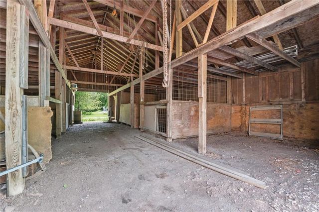 18208 E Hubach Hill Road, Pleasant Hill, MO 64080