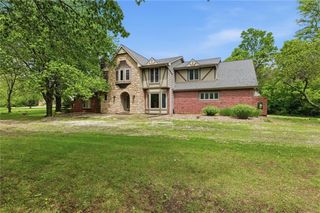 18208 E Hubach Hill Road, Pleasant Hill, MO 64080