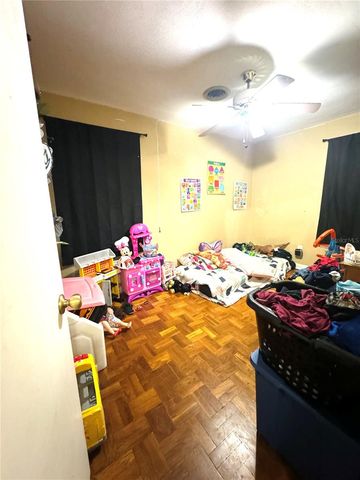 909 NE 14TH AVENUE, Ocala, FL 34470