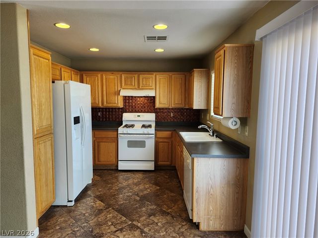 8038 Indian Blanket Street, Las Vegas, NV 89143