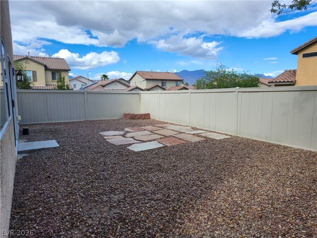 8038 Indian Blanket Street, Las Vegas, NV 89143