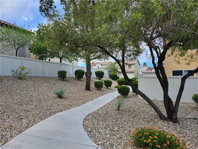 8038 Indian Blanket Street, Las Vegas, NV 89143