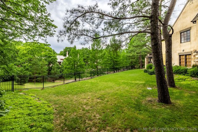 11660 S Hudson Court, Tulsa, OK 74137