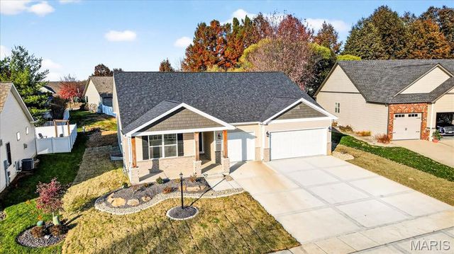 7349 Providence Drive, Edwardsville, IL 62025