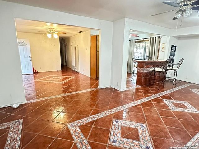 4922 Hemphill, San Antonio, TX 78228